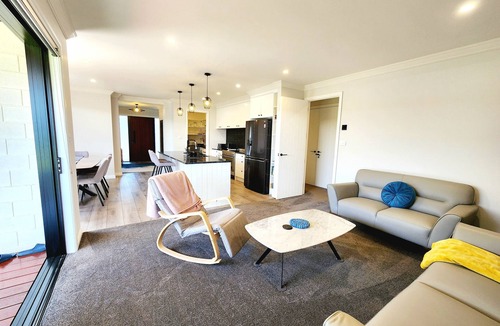 Napier House | The Cozy Oasis