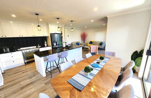 Napier House | The Cozy Oasis