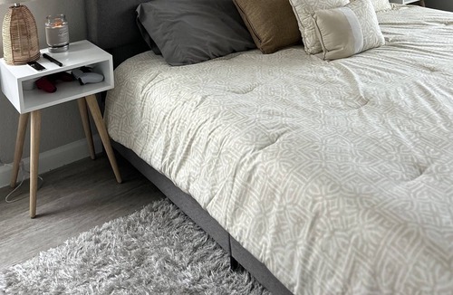 Aubrey Apartment | THE COZY PAD KING SUITE