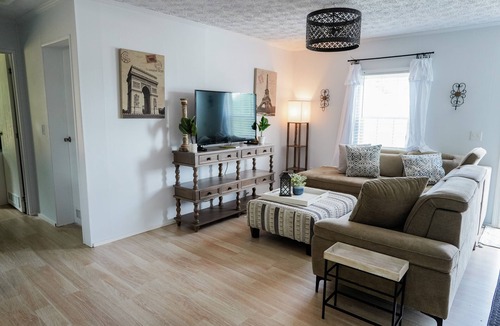 Conestee House | The Cozy Retreat - 3BR - Sleeps 7 - Near Greenville Mauldin & Simpsonville