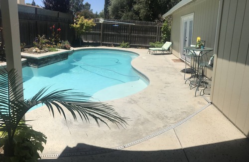 Oakdale House | The COZY SPOT - Oakdale!