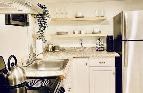 Stamford Apartment | The Cozy Studio