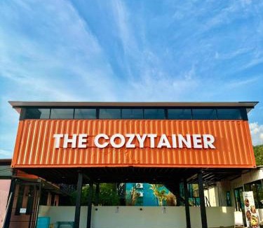 Larut Hotel | The Cozytainer