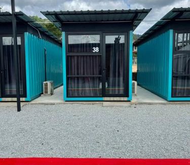 Larut Hotel | The Cozytainer