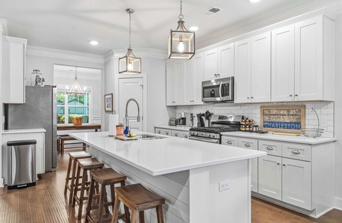 Charleston House | The Crab House: Built 2022. Huge property. Arcade.
