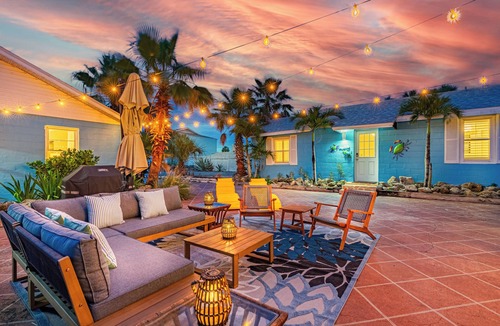 Flagler Beach House | The CrabTrap B 1BR Suite + Sleeper Sofa Beach