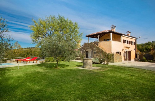 Momjan Villa | The Craftsman House - Villa Momiano - in the wine capital of Istria