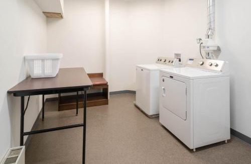 Fayetteville Hotel | The Craftsman Inn & Suites