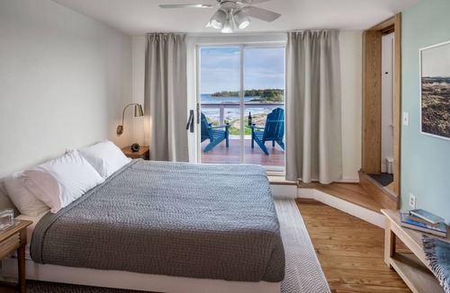 Tenants Harbor Hotel | The Craignair Inn & Restaurant