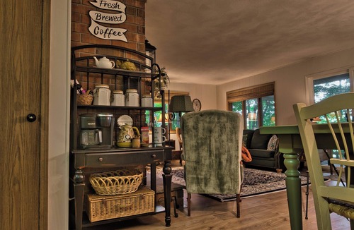 Wellsboro Cottage | The Cranberry Cottage @ Hills Creek