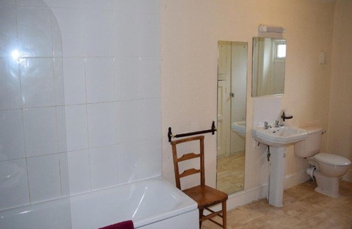 Cranleigh Hotel | The Cranley Hotel