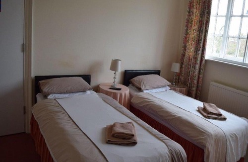 Cranleigh Hotel | The Cranley Hotel