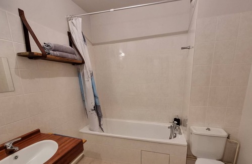 Nantua Apartment | The Crayfish