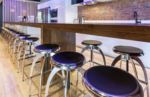 Downtown Montreal Apartment | THE CREATIVE LOFT | Holland Hotel