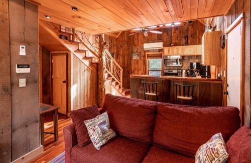 Ponca Condo | The Creekside Cabin