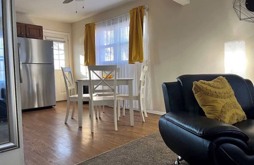 Avon House | The Creekside Oasis Duplex - Central Avon