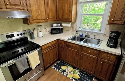 Avon House | The Creekside Oasis Duplex - Central Avon
