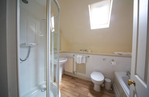 Strachur Hotel | The Creggans Inn