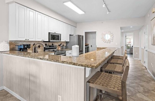 Miramar Condo | The Crescent 206