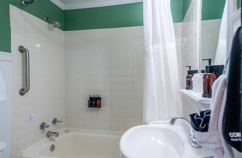 Eureka Springs Historic District Hotel | The Crescent Hotel and Spa