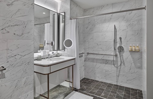 Fort Worth Cultural District Hotel | The Crescent Hotel Fort Worth