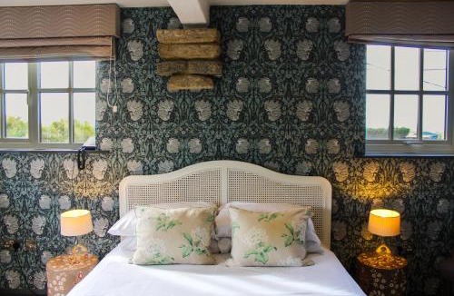 Whitstable Hotel | The Crescent Turner Hotel