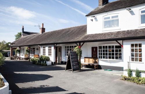 Tunstall Hotel | The Crewe Arms Hotel