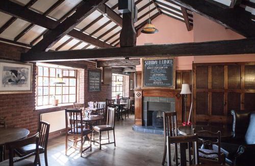 Tunstall Hotel | The Crewe Arms Hotel
