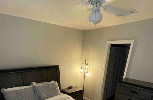 Southwood Valley House | The Crib!!