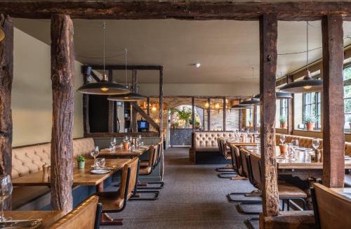 Clavering Hotel | The Cricketers Clavering