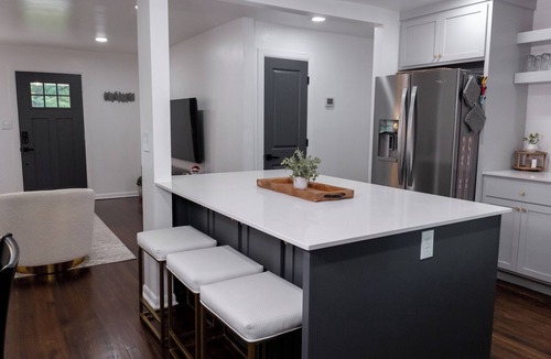 Norman House | The Crimson Rose - newly renovated! 3 bed/2 bath, walking distance to OU campus