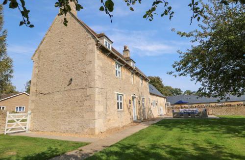 Fotheringhay House | The Croft Farm