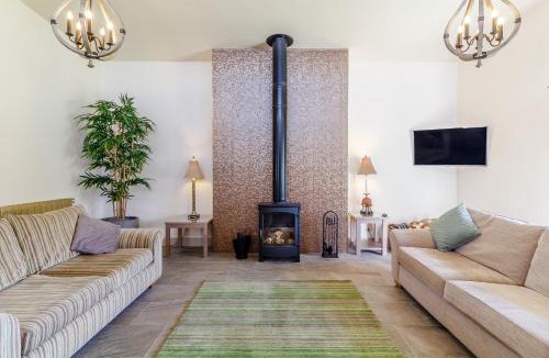 Malvern House | The Croft