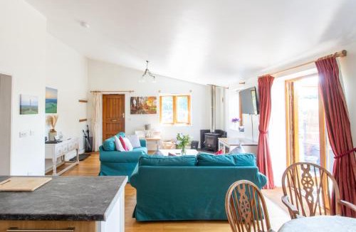 West Buckland House | The Croft @ Warrens Farm