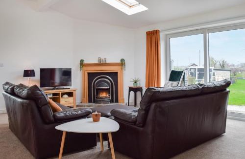 Winsford House | The Crofts