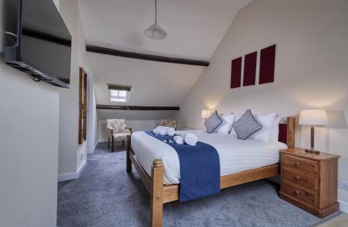 Bovey Tracey Hotel | The Cromwell Arms Inn