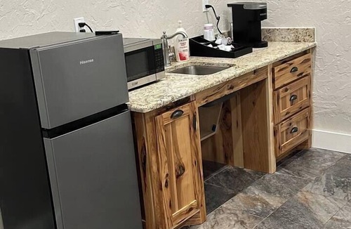 Pawhuska Apartment | The Cross Bell Downtown 204