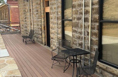 Pawhuska Apartment | The Cross Bell Downtown 204