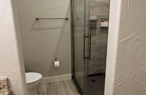 Pawhuska Apartment | The Cross Bell Downtown 202