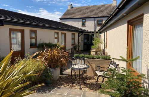 Mablethorpe and Sutton House | The Cross Guest House