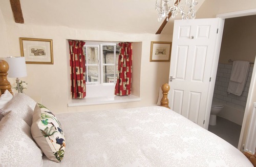 King's Cliffe Bed & Breakfast | The Cross Keys Inn
