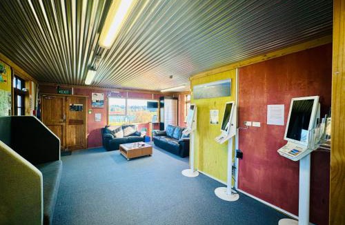 Tongariro National Park Hostel | The Crossing Lodge & Backpackers