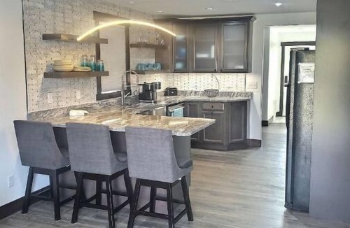 Hardin House | The Crow Ave House