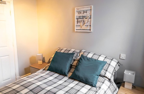 Standish Bed & Breakfast | The Crown at Worthington