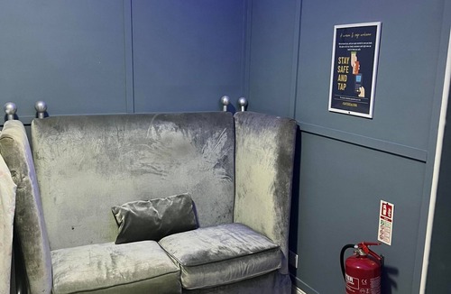 Ryde House | The Crown Hotel