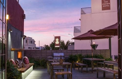 Ahuriri Hotel | The Crown Hotel