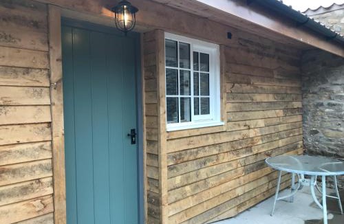 Hutton le Hole Cabin | The Crown, Hutton le Hole