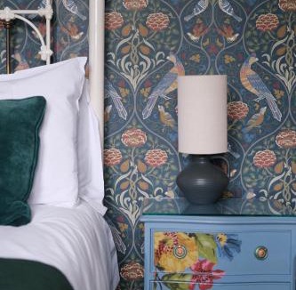 Dial Post Hotel | The Crown Inn Dial Post