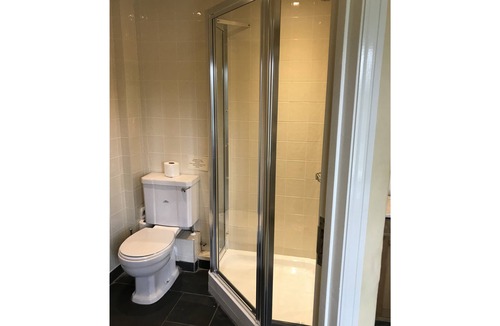 Lanlivery Hotel | The Crown Inn