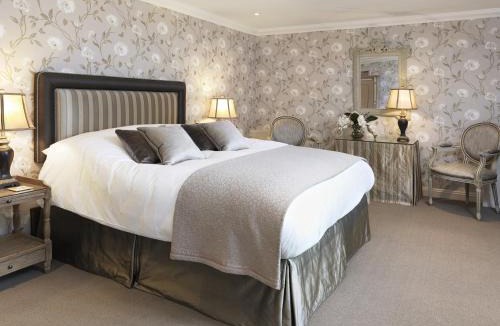 Elton Hotel | The Crown Inn